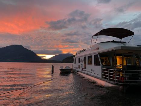 Houseboat sunsets