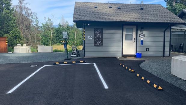 Chim's Guest House Parking Available