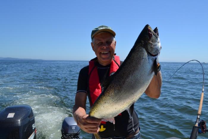 Sliver Charters Salmon Sport Fishing - Doug Lindores