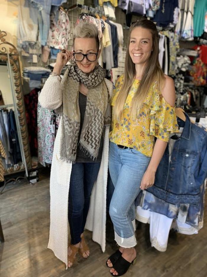 Gayle's Fashions - Gayle Stephen-Player & Rebecca Palmer