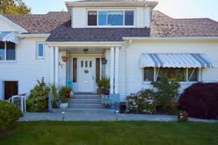 Ryan's Roost Bed & Breakfast - Heather Mallory